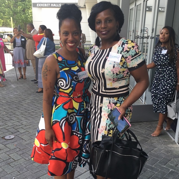 Meet your Posher, Shelley - Picture 7 of 8